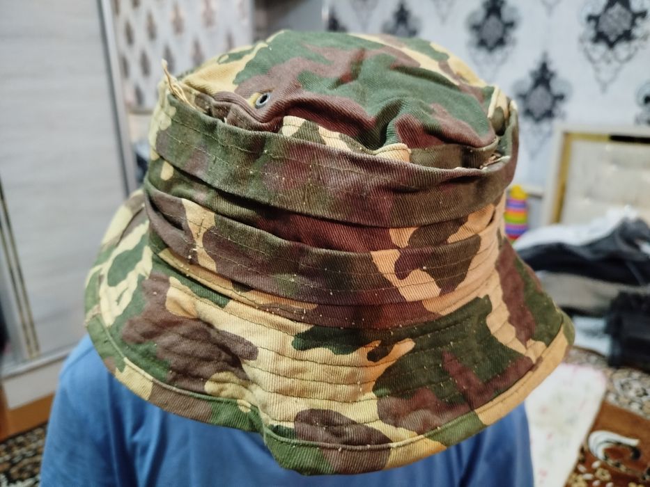 Furashkalar sotiladi erkaklar uchun.