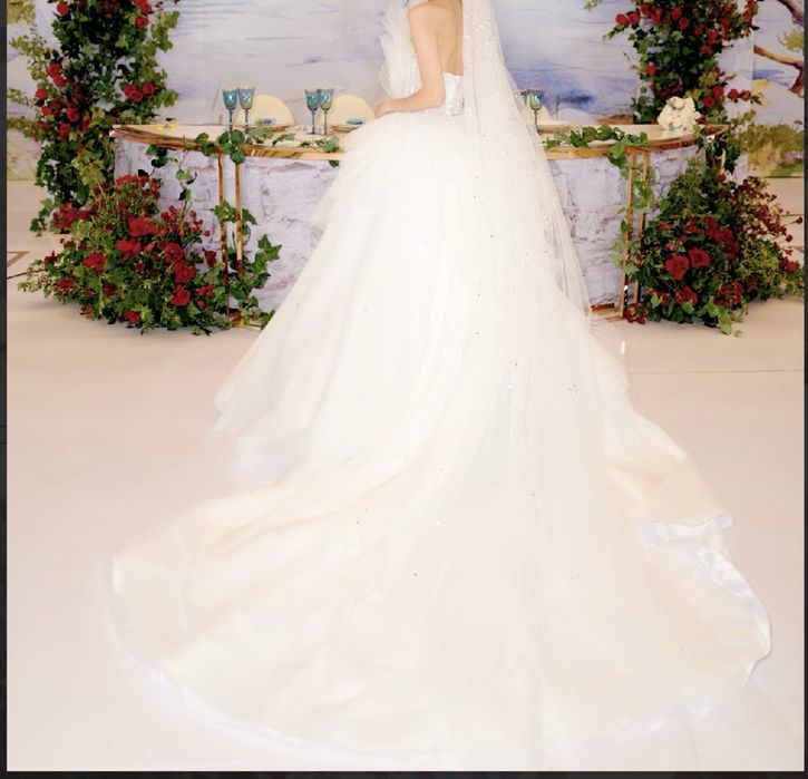 Платье свадебное