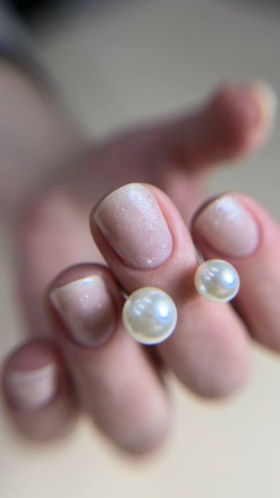 Маникюр на дому.