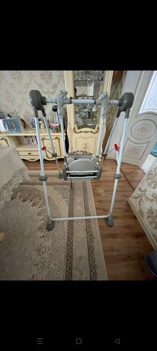Детская качелька