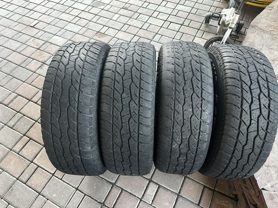 А/Т Шины - 235/65 R17