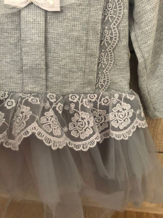 Лот рокли ,Нова рокля и дрешки размер 92