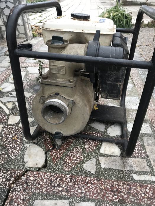 Бензинова Помпа 3 Цола