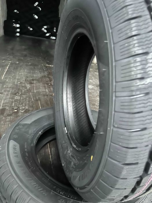 Нови Зимни Бусови Гуми Arivo Winmaster 205/70R15C 106/104R НОВ DOT
