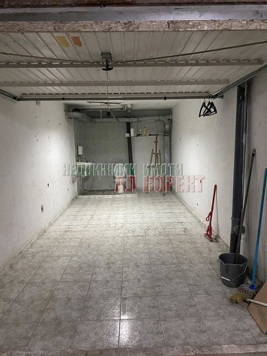 Дава се под наем Гараж / Паркомясто в Варна, Окръжна болница - 20 кв.м за 127.5 € - Снимка #2