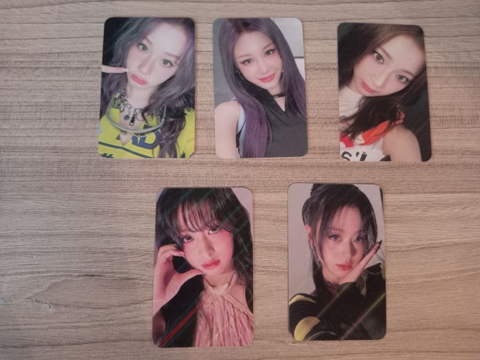 Holografic babymonster kpop photocards