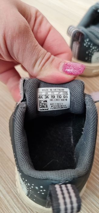 Бебешки обувки, ботушки и маратонки