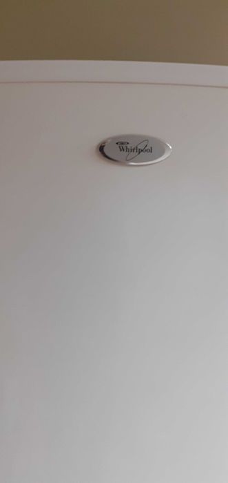 Хладилник с фризер Whirlpool