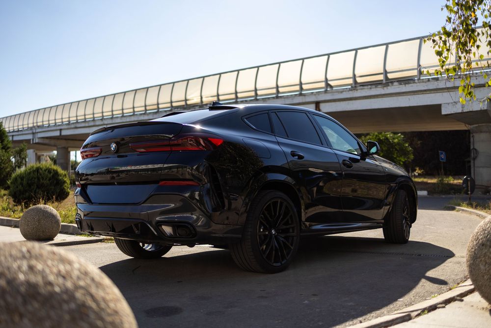 BMW X6 4.0D 340CP MHEV/M-PAK/INDIVIDUAL/SKY LOUNGE/360/SWAR/HEAD-UP/PANO/laser/ventilate/racire/comfort/unic propr/ca noua/posib credit/leasing/cash