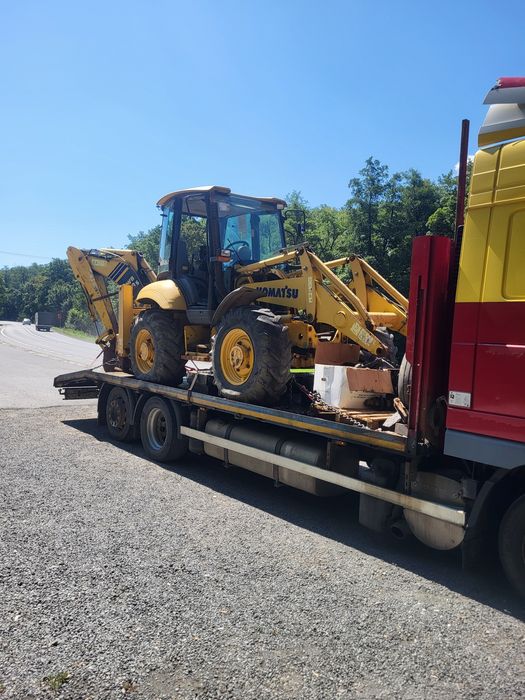 Dezmembrez buldoexcavator komastsu vb 93 s