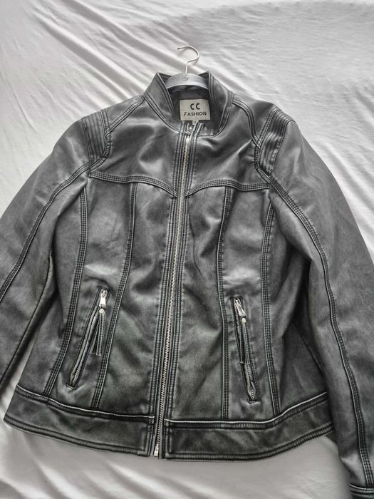 Дамско кожено яке
