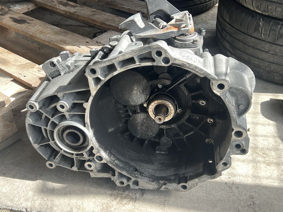 Скоростна кутия ръчна 6степенна 2.0TDI 140ks 4X4