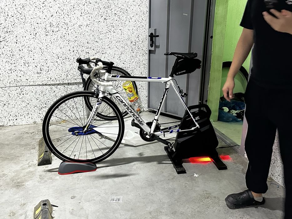 Продам шоссеный велосипед Cannondale CAAD  8