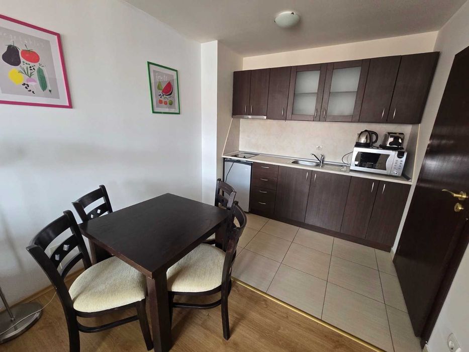 Двустаен апартамент за продажба в целогодишно работещ комплекс, Банско