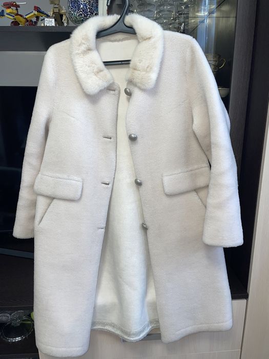 Шуба белая овчина