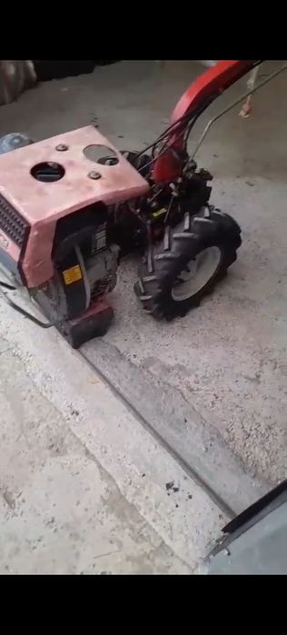Motocultor reversibil de vînzare