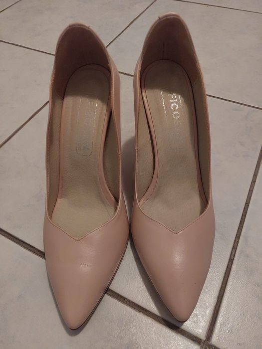 Pantofi din piele naturala 37