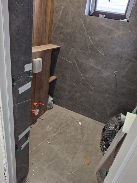 Кафельщик. Укладка плитки