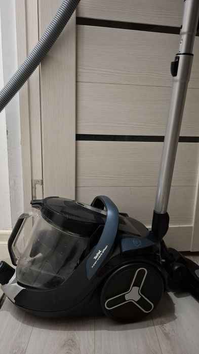 Продам пылесос Tefal