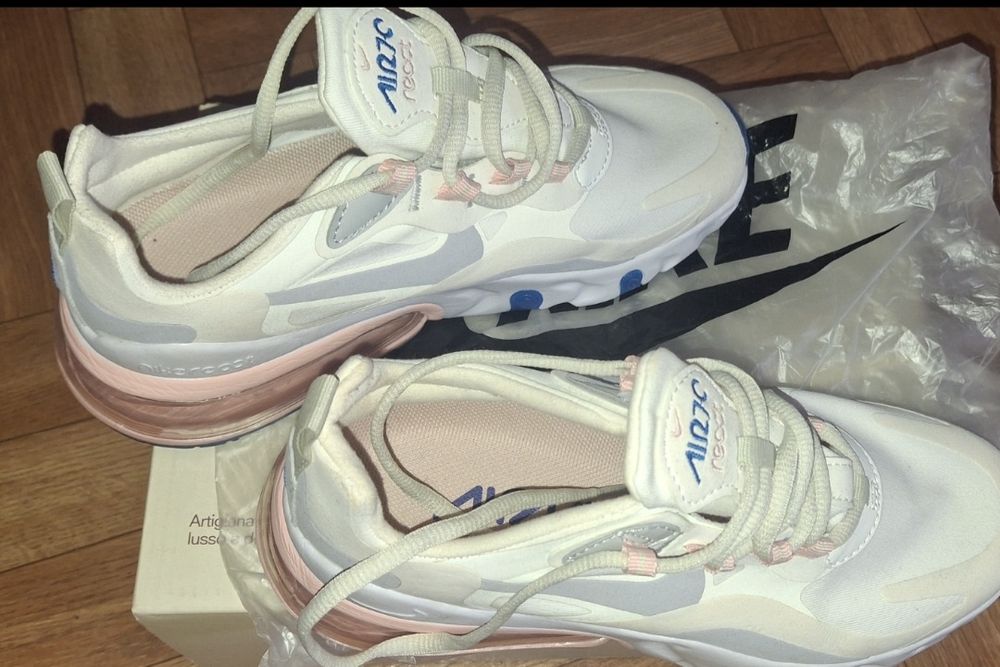 Продам Новые оригинальные Nike Air Max 270 React — Срочно!