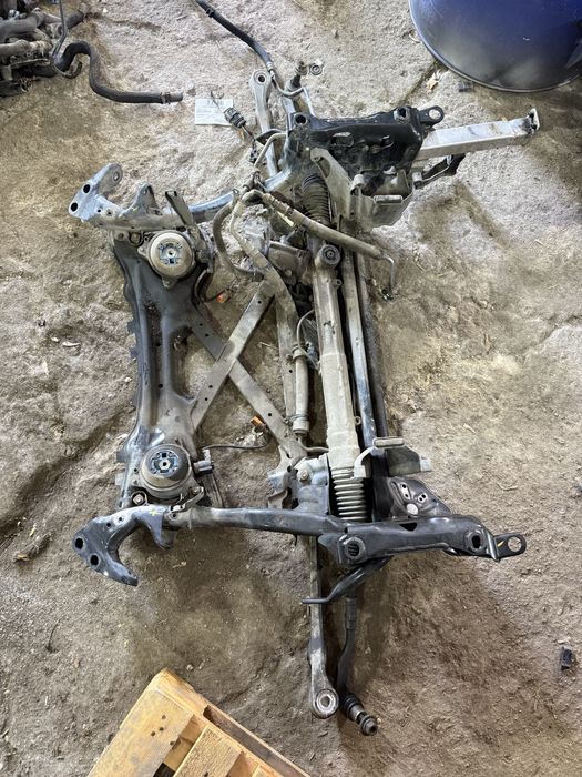 Преден мост /магаре / рейка/ тампони за audi S8 d4 /A8 d4