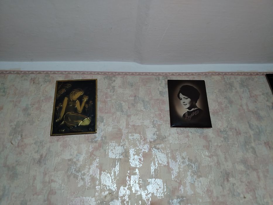 Картины СССР продам и посуда графин ваза