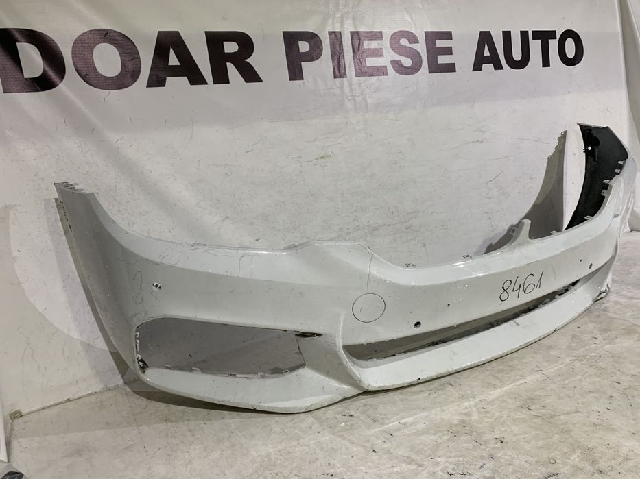 Bara fata BMW Seria 5, G30/G31, M-Sport, 2016, 2017, 2018, 2019, 2020, cod origine OE 51118064928, cu gauri pentru senzori de parcare.