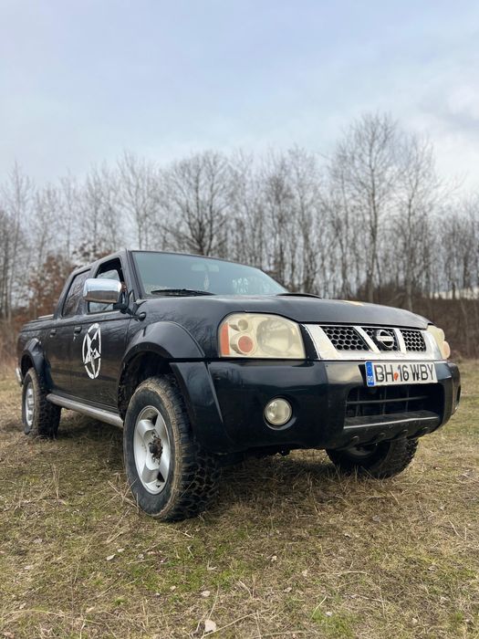 NISSAN Navara
