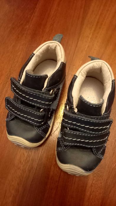 Pantofi / ghete ortopedice bebeluși