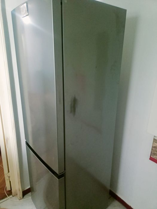 Închiriez garsoniera