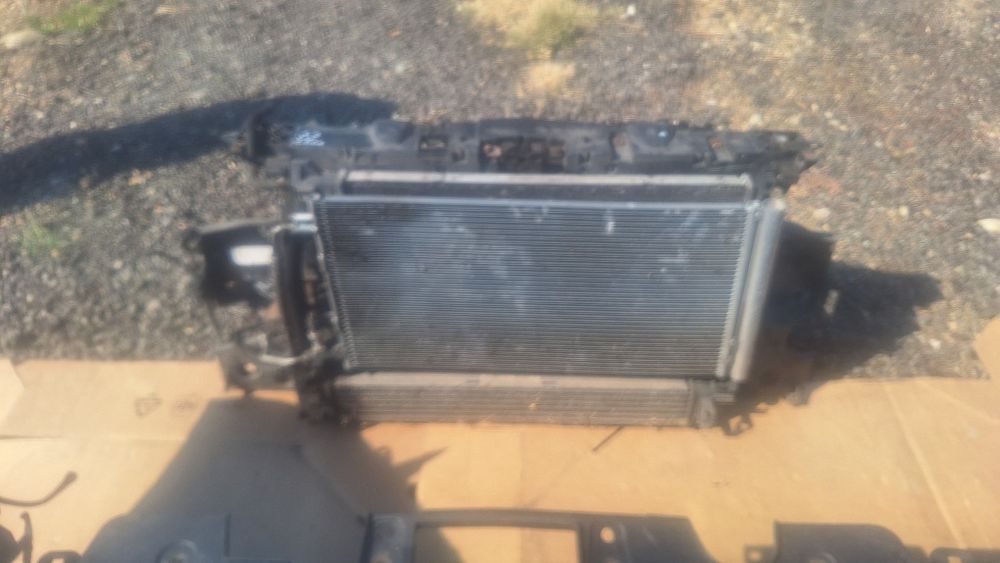Bara fata renault megane 3 capota faruri aripi bara spate Triple Oglinzi