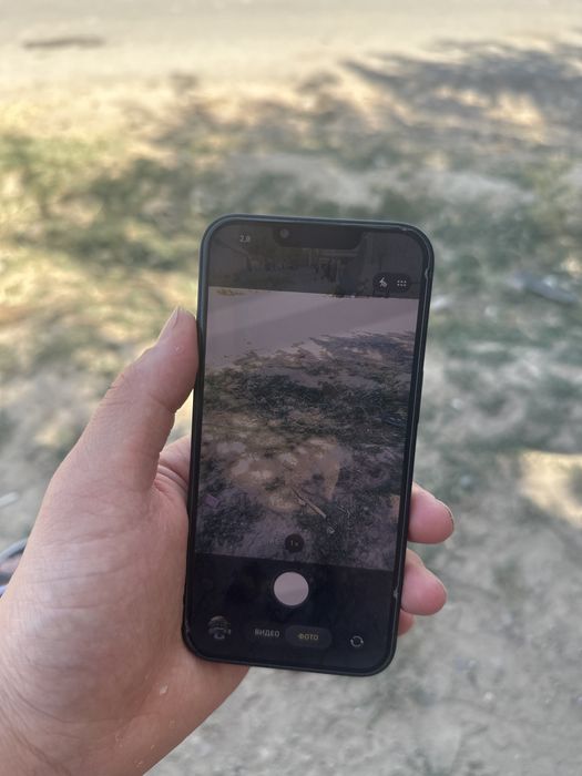 iPhone 13 с гарантий