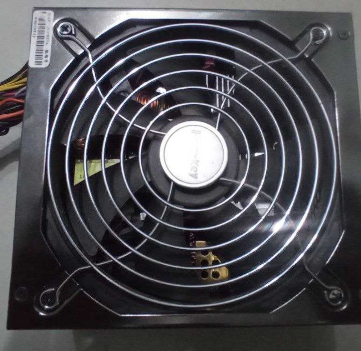 Блок питания Huntkey 600w