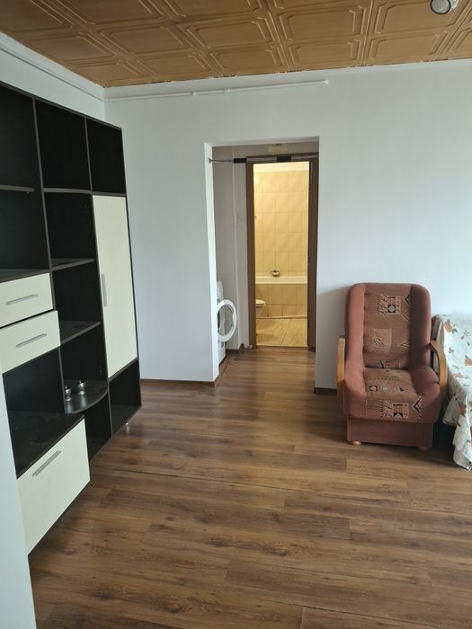 Vand apartament 2 camere