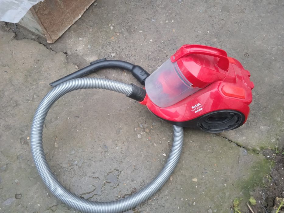 Пылесос  пылесос