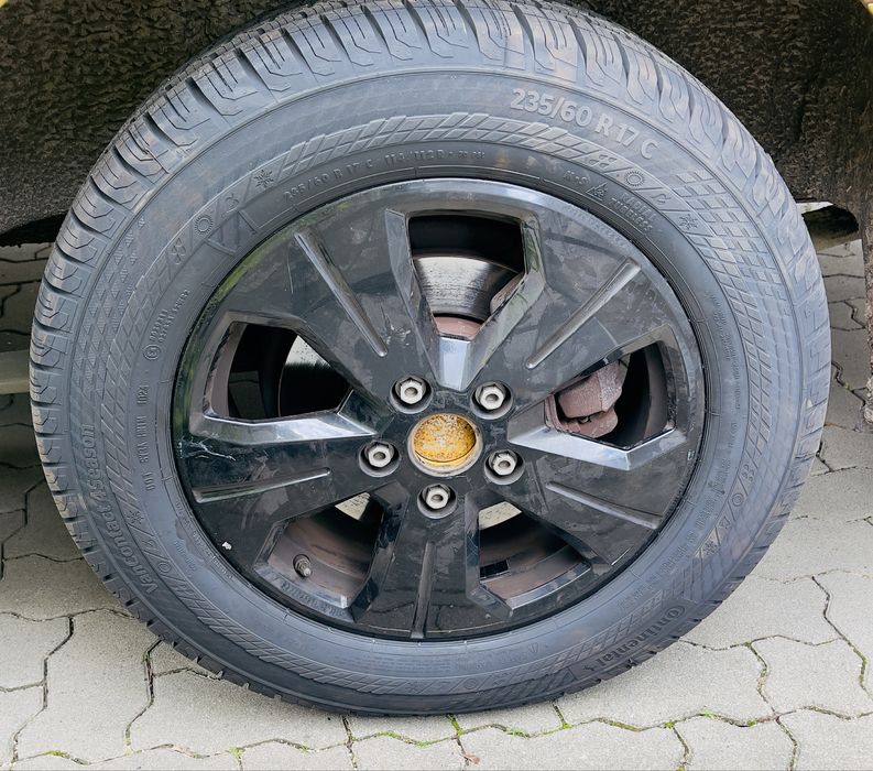 235 60 R 17 C jante VW MAN