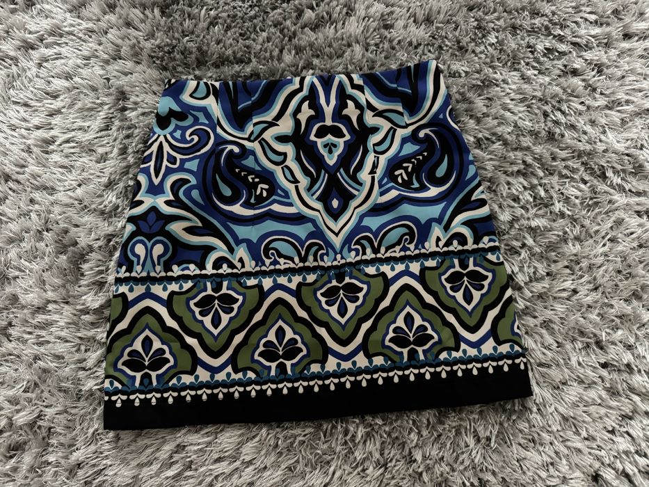 Сатенена пола ZARA модел