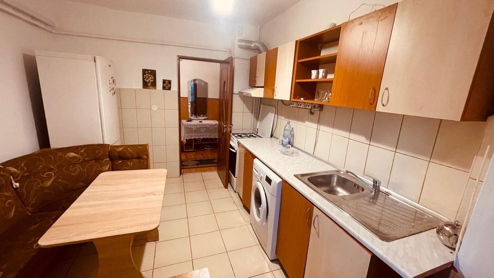 Chirie 3 camere Pacurari