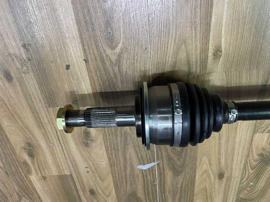 Привод в сборе гранаты на Subaru Outback