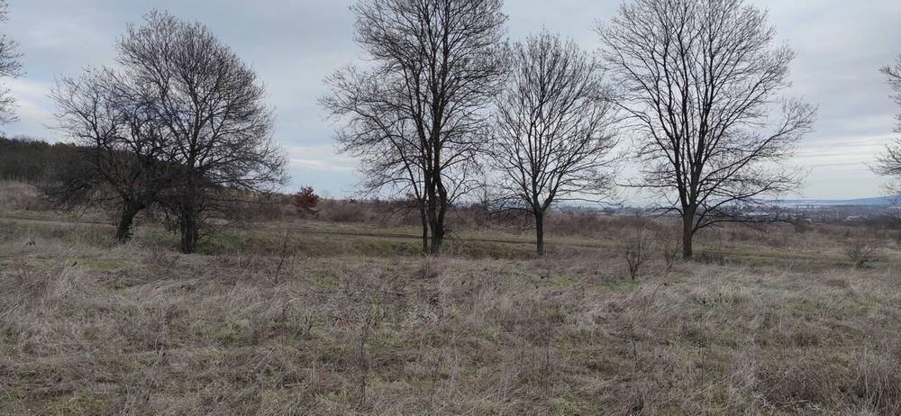 Парцел ( УПИ ) в кв. Меден Рудник.