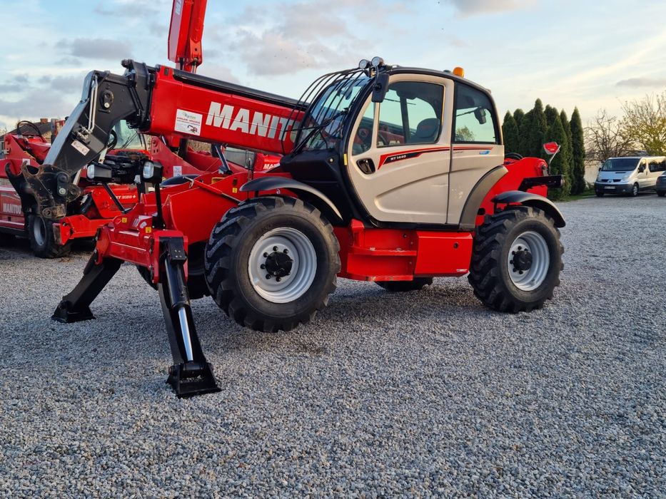 Телескопический погрузчик Manitou MT 1440