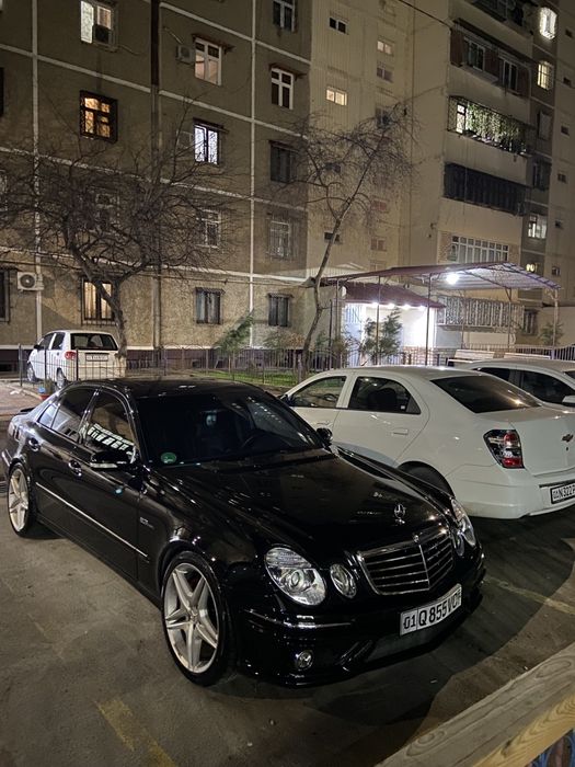 Mercesdes Benz W211