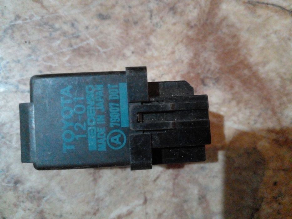 Зеркало правое на тойота чайзер