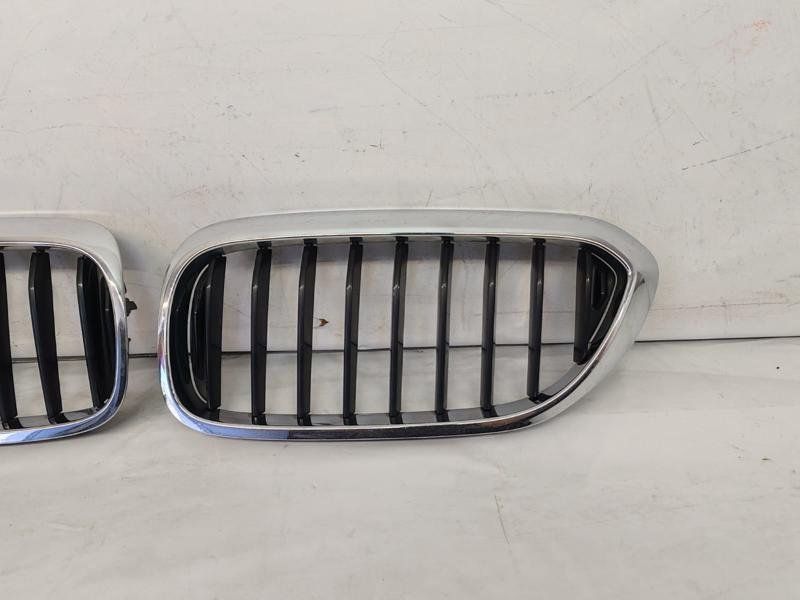 Grile radiator nari stg dr BMW Seria 5 G30 G31 dupa 2017