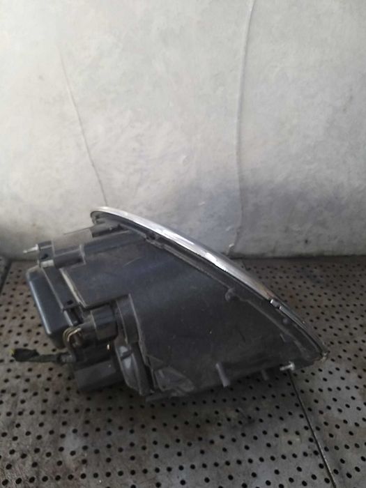 Far dreapta mini cooper r50 r53 3821102r