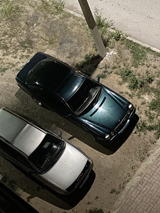 Продам W210 mercedes