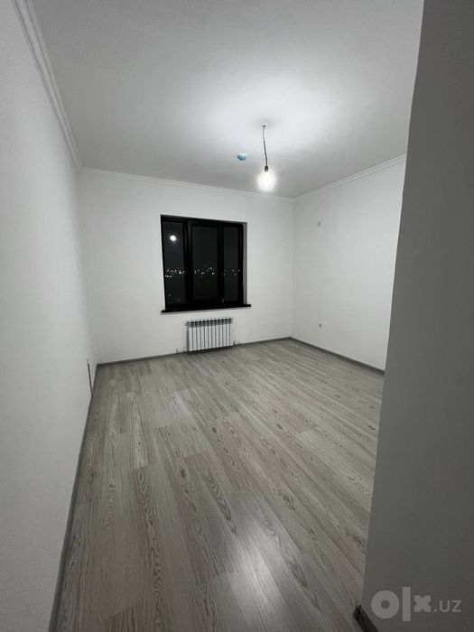 Yangi hayot tumani, Yangi Darxon 2, 16 etajli domni 7-etajida, 92-kv.m