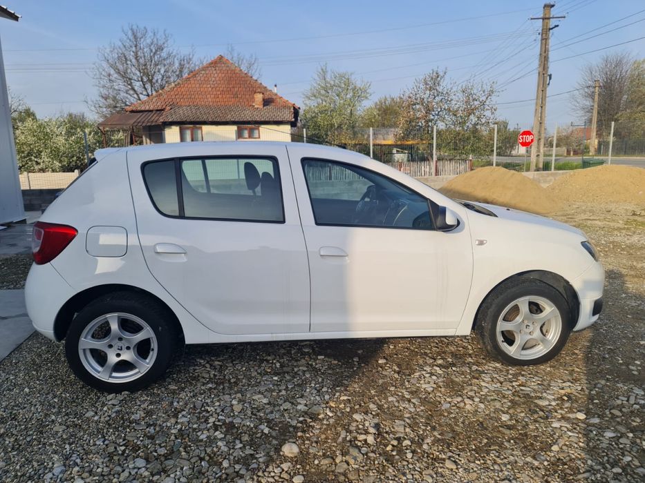 Dacia sandero 2016