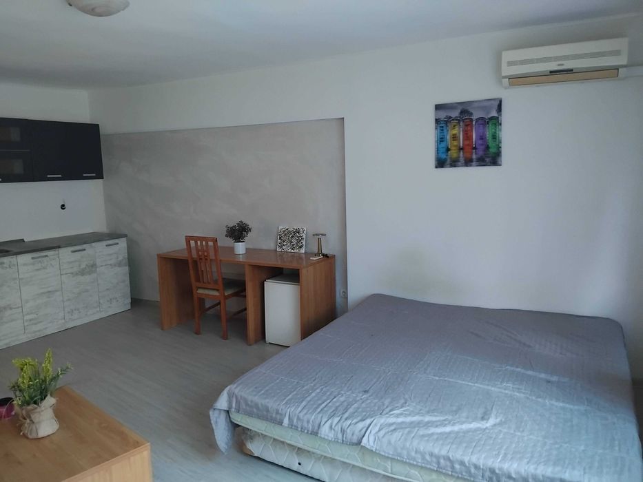 Продава се Едностаен апартамент в к.к. Слънчев бряг - 46 кв.м за 552 €/кв.м - Снимка #2