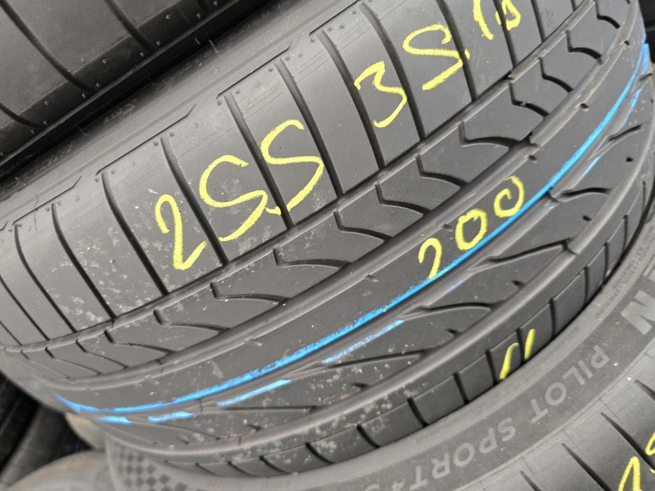 255 35 18 bridgestone